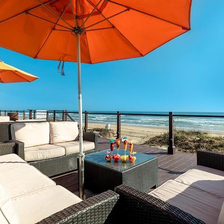 Newly Decorated Condo In Beautiful Beachfront Resort Саут Падре Алънд Екстериор снимка